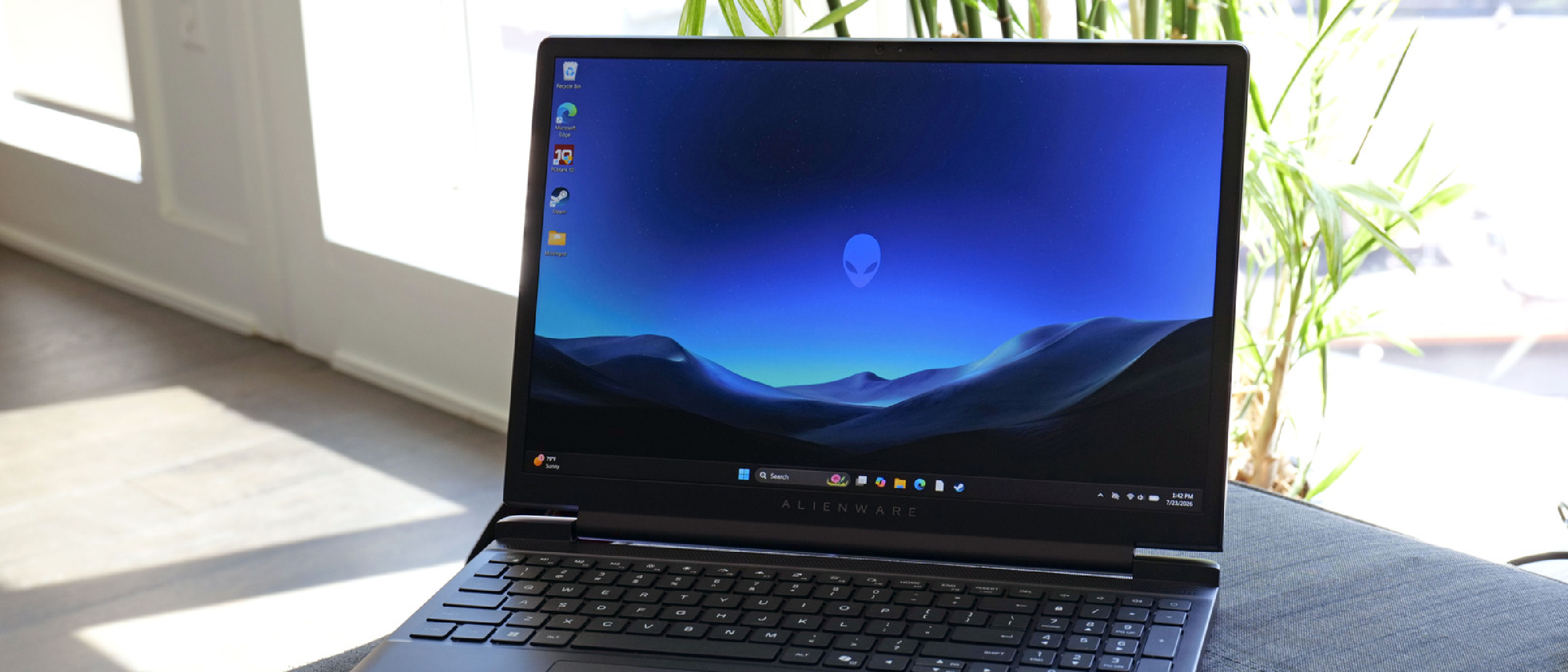Alienware 15 Review: Budget Gaming Power at $1,200