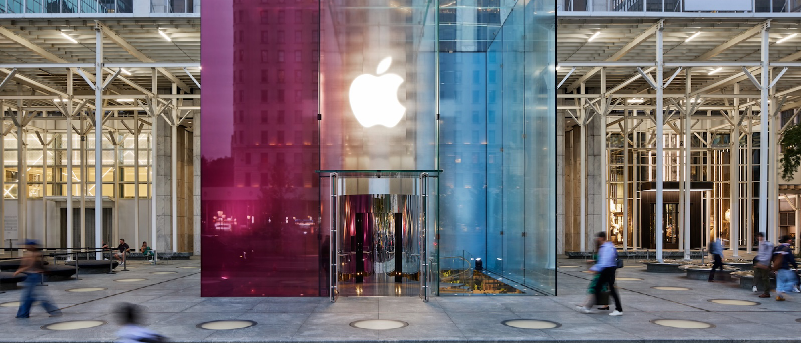 Apple Readies iPhone 18 Pro Launch at Fifth Avenue
