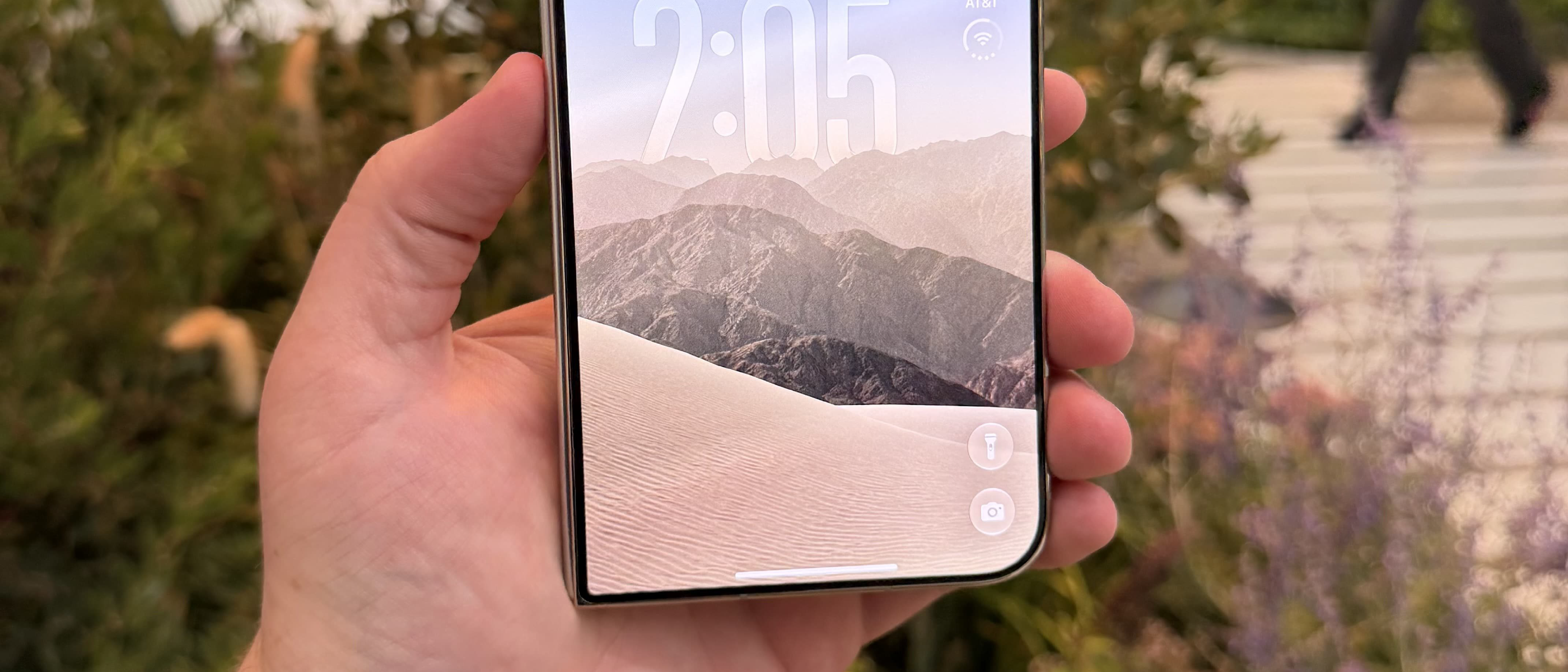Apple VP Tom Marieb Details iPhone Duo Durability