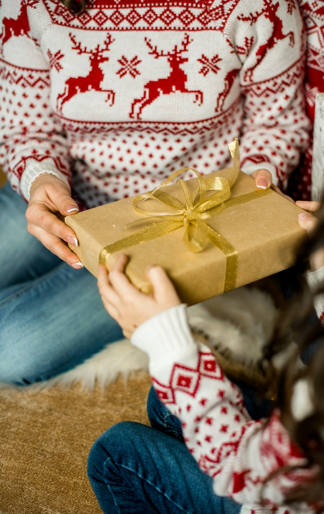 Top Tech Gifts for New Parents: Gadgets, Gear & Comfort