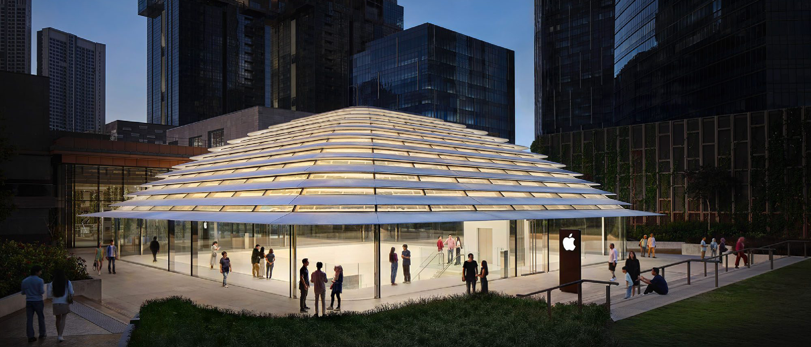 Apple Price Hikes May Stall Upgrade Cycle, Survey Shows