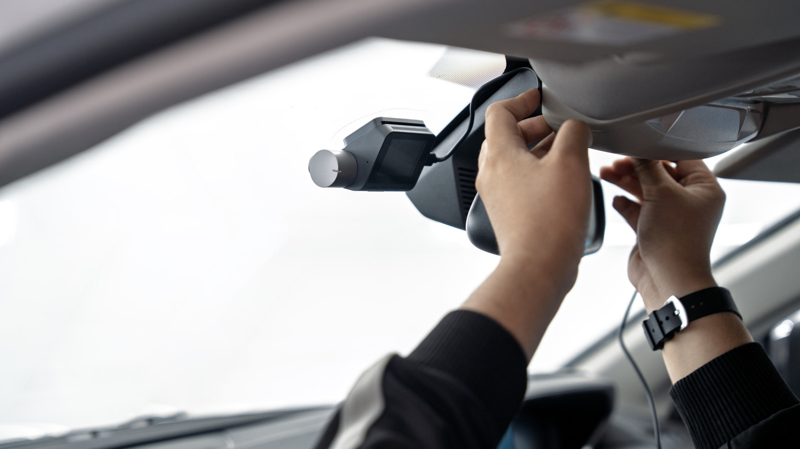 Wireless Backup Cameras: Upgrading Older Cars Today