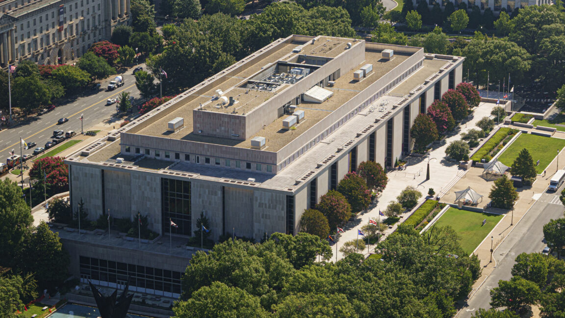 Smithsonian Exhibit Sparks White House Fallout