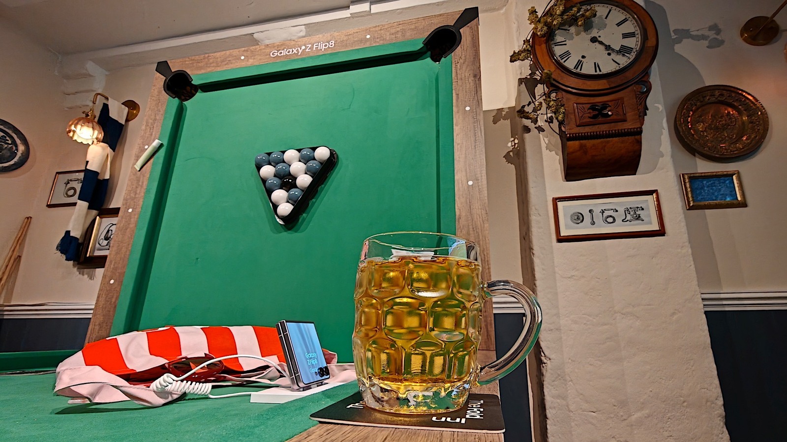 Samsung’s Fold Inn Pop‑Up Pub: Tech, Beer & Marketing