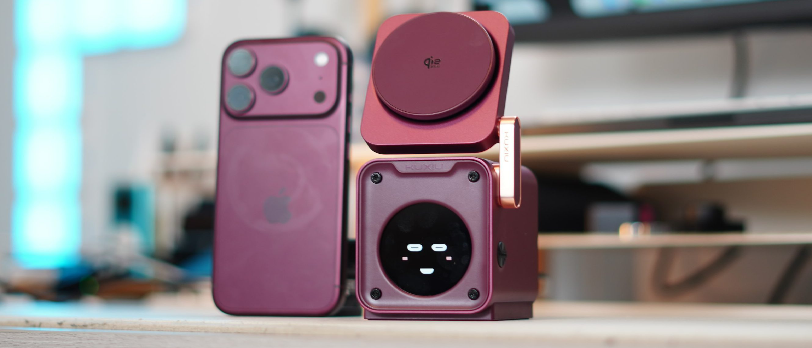 Kuxiu’s Burgundy D5 Charger Matches iPhone 18 Pro