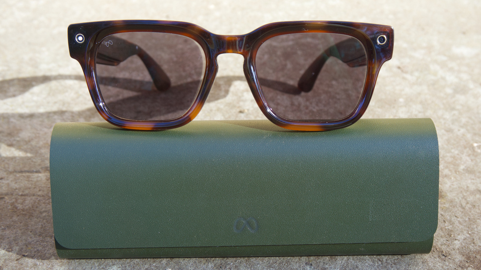 Meta Glasses Debut: Affordable Smart Eyewear Redefined