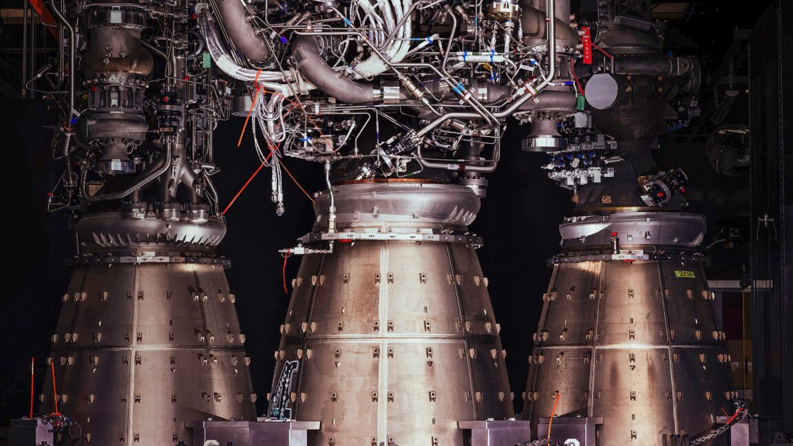 Rocket Lab & SpaceX Win $266M US Military Launch Deal