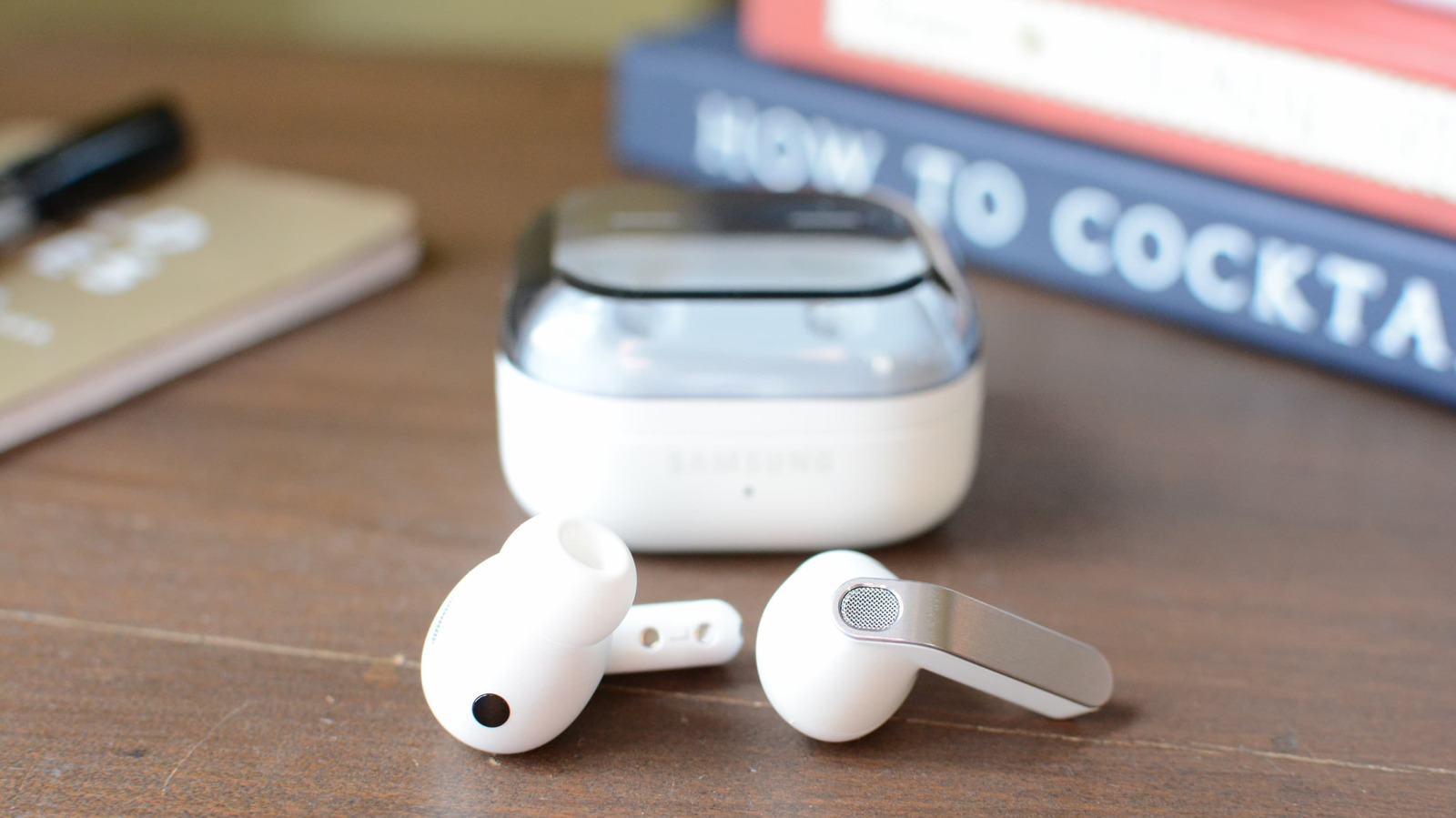 Samsung Gets FDA Clearance for Hearing‑Aid on Buds