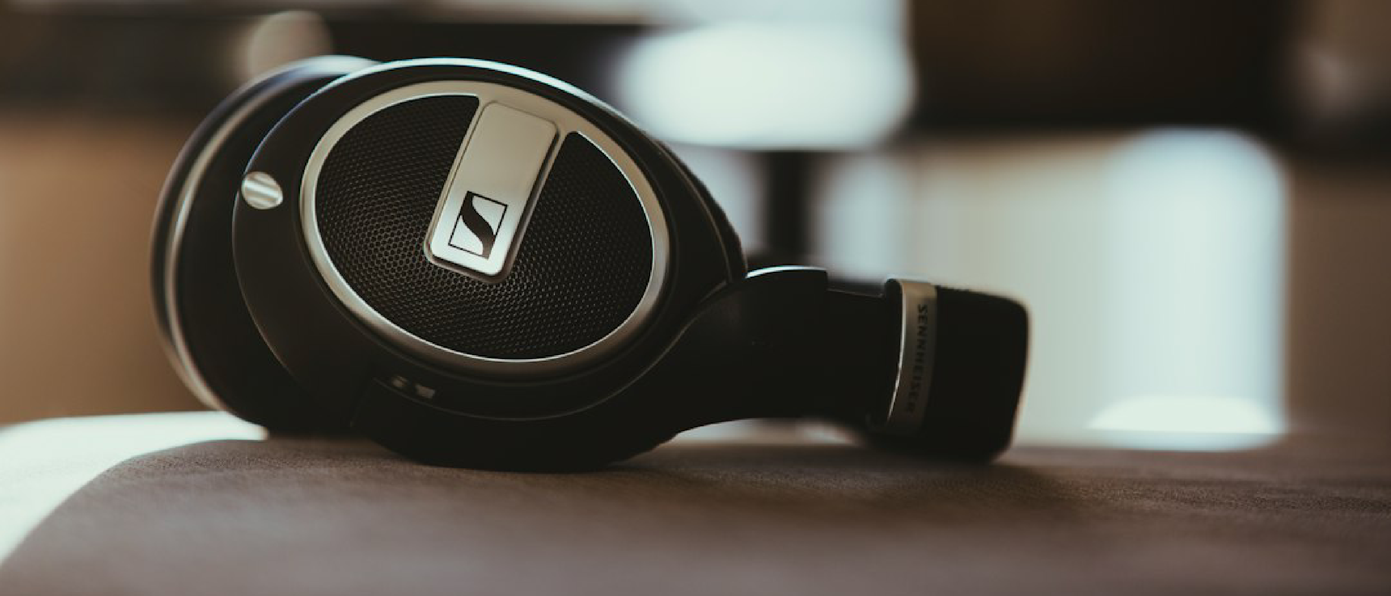 Sennheiser Momentum 5: Sound, Battery, and ANC Showdown