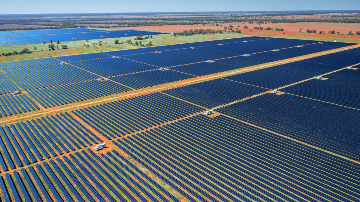 2024 Power Surge: 368 New Plants & Sun Zia Wind