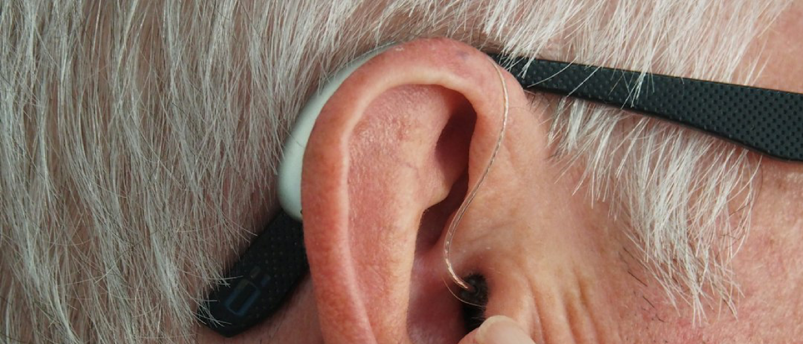 2026’s Best Hearing Aids: OTC, Prescription & Bluetooth