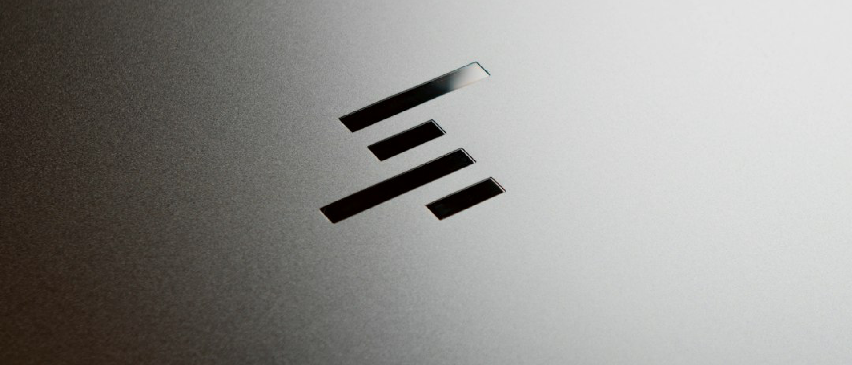 HP OmniBook 5: 42% Off, OLED Powerhouse & Snapdragon