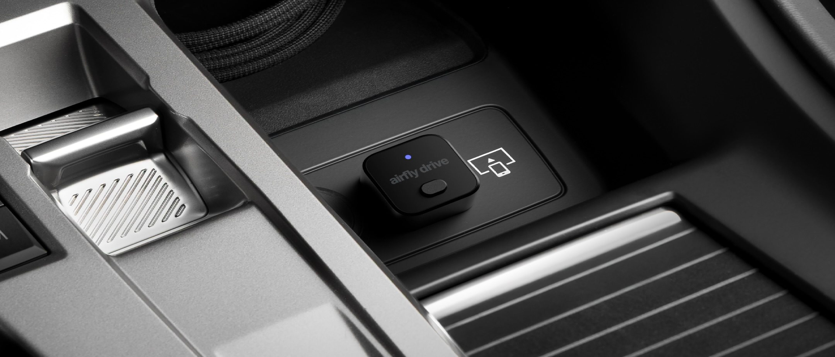 Twelve South Airfly Drive: Wireless CarPlay Adapter