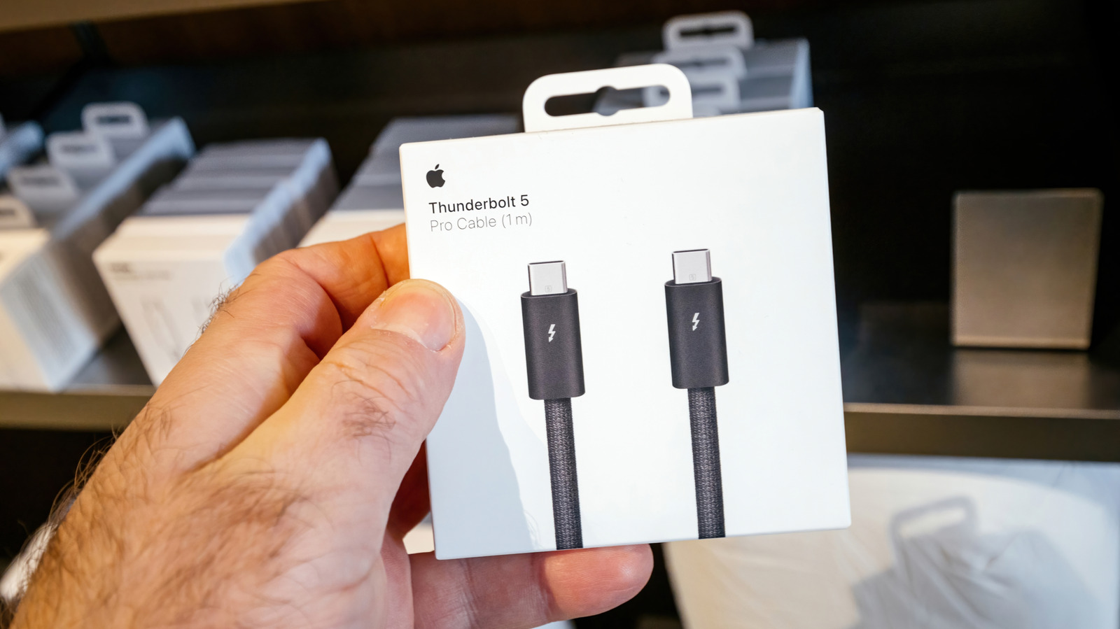 Thunderbolt 4 vs 5: Speed, Power & Real‑World Impact